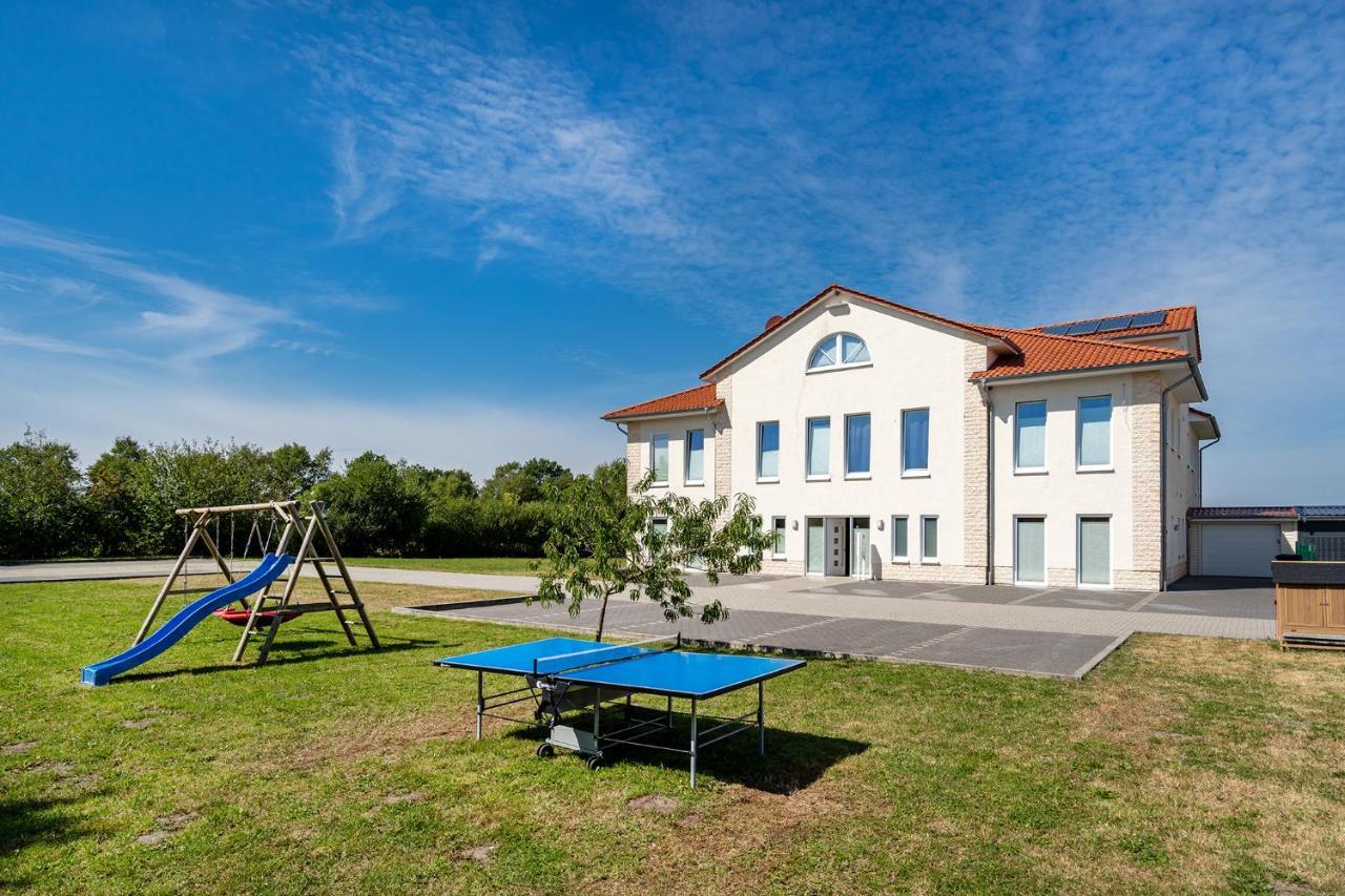 Villa Moorstern Am Badesee Tannenhausen Aurich Eksteriør billede